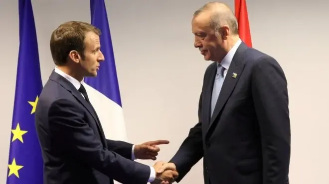 Fransa Cumhurbaşkanı Emmanuel Macron ve Cumhurbaşkanı Recep Tayyip Erdoğan