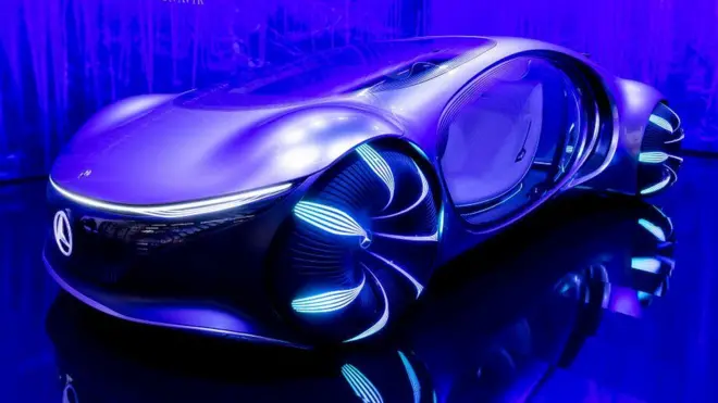 මියුනික්හි පැවති ජාත්‍යන්තර සංචලන ප්‍රදර්ශනයේදී ඩේම්ලර් සමාගම විසින් මර්සිඩීස් බෙන්ස් සංකල්පිත මෝටර් රථයක් එළි දැක්වීය