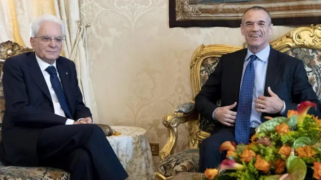 Italian Prime Minister-designate Carlo Cottarelli (right) and Italian President Sergio Mattarella in Rome, 29 May 2018