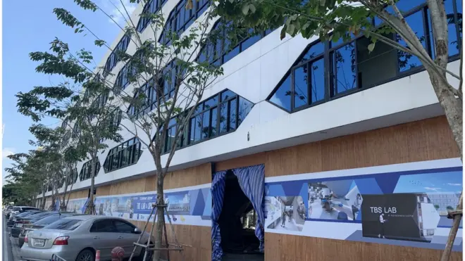 อาคารเรียนคณะพาณิชย์ฯ มธ. กำลังจะถูกปรับปรุงเป็น "วิทยาลัยธุรกิจระดับโลก"