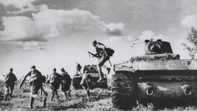 1942లో మొదలైన యుద్ధం