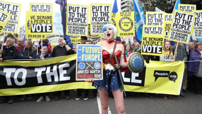 เดินขบวนต้านเบร็กซิท