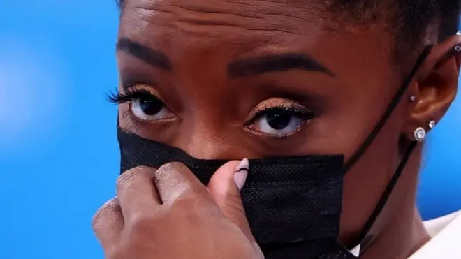 सिमोन बाइल्स