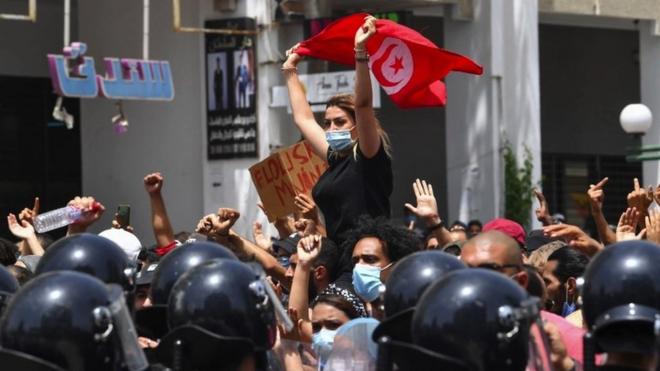 صورة لمظاهرة جابت شوارع العاصمة التونسية في 25يوليو/تموز الماضي