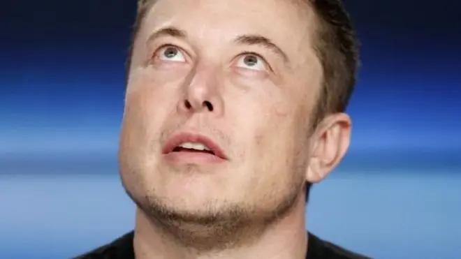 تنقل ماسك من جنوب افريقيا لكندا للولايات المتحدة