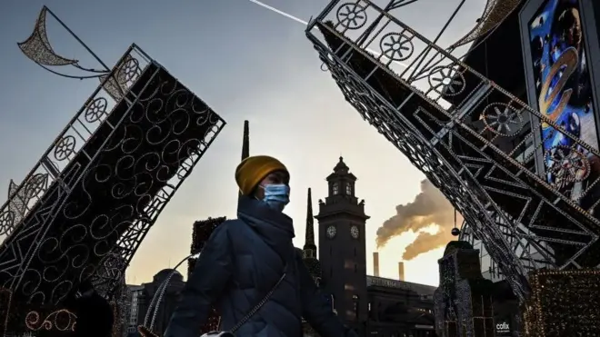 С начала пандемии в Петербурге заразились коронавирусом около 175 тыс. человек