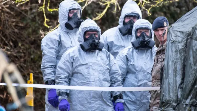У британському місті Солсбері продовжуються слідчі дії у справі про отруєння російського екс-розвідника