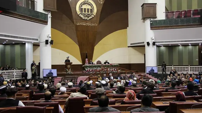 ولسي جرګه غواړي چې د قومندان قیصاري د نیولو لپاره ترسره شوي عملیات وڅېړي