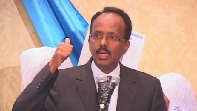 Madaxweyne Farmaajo ayaa balan qaaday in uu musuqmaasuqa la dagaalami doono
