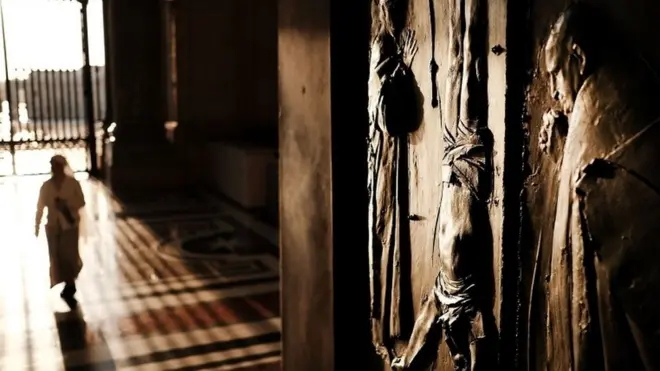 Sebuah kajian yang ditugaskan Gereja Katolik di Jerman menyebutkan sejumlah pastor melecehkan ribuan anak selama 70 tahun.