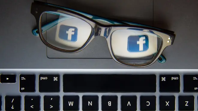 Informasi tentang profil pengguna Facebook mungkin bisa diperoleh -dan juga disimpan- oleh Cambridge Analytica yang berkantor pusat di London.