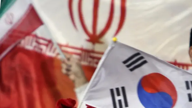 پرچم کره و ایران