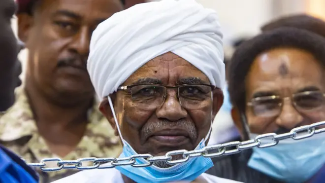 الرئيس السوداني المعزول عمر البشير