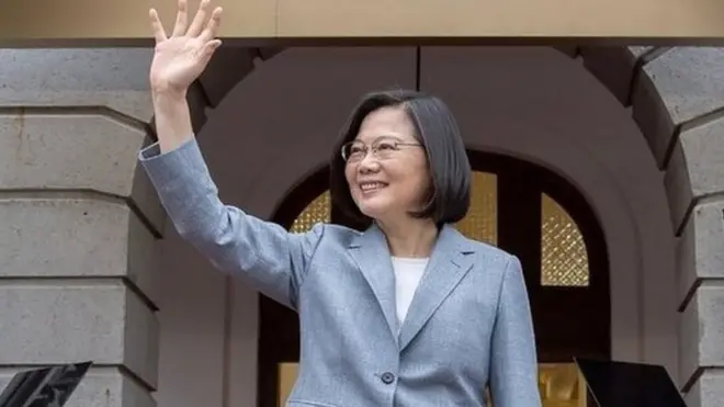 蔡英文表示願與對岸對話。