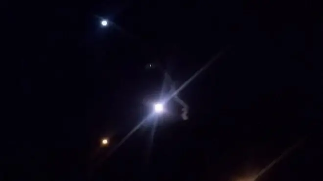 ทีวีอิหร่านเผยแพร่ภาพฐานทัพอากาศสหรัฐฯ ถูกโจมตีด้วยขีปนาวุธ