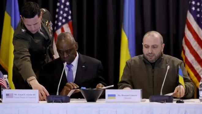 Ллойд Остин и Умеров