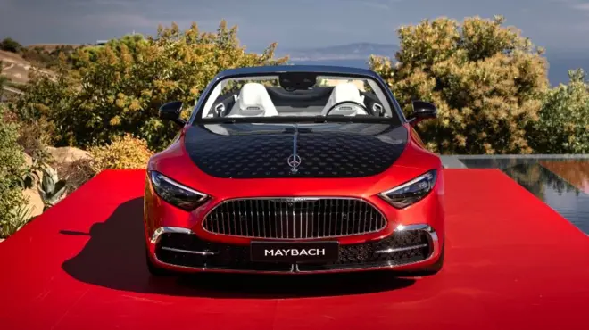 مایباخ مدل جدیدش را در هفته خودروی مانتری در ایالت کالیفرنیا رونمایی کرد