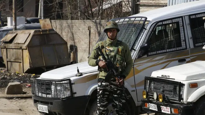 कश्मीर में हिंसा