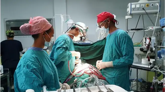 Dr Faqaade fi waahillan isaanii wal'aansarra