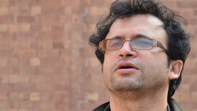 کیا عشرہ گذشتہ 90 برس بعد اردو شاعری کو ایک نیا وسیلۂ اظہار دے رہا ہے؟