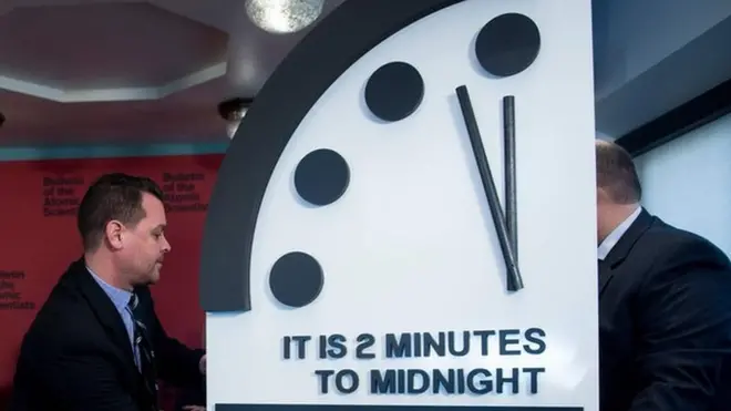 Solo en 1953 el 'Doomsday Clock' marcó una hora tan cercana como la de 2018 para el fin del mundo.