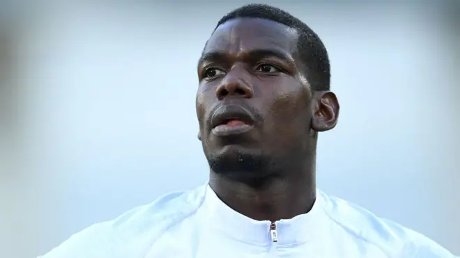 Le milieu de terrain Paul Pogba, vainqueur de la Coupe du monde, est le joueur le plus cher de Manchester United avec un contrat de 65 milliards de FCFA