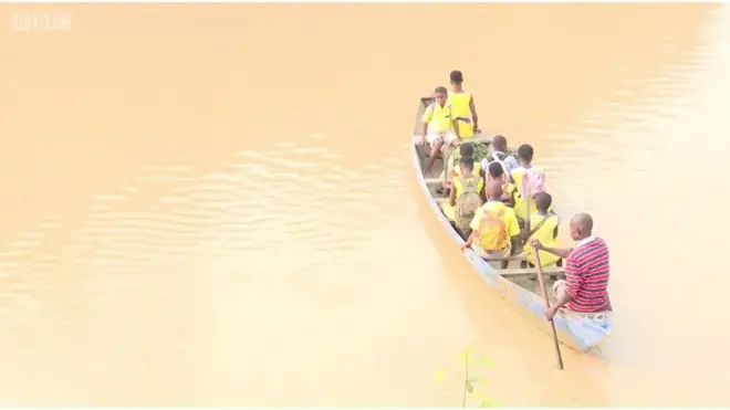 生理中と火曜日の女子は川を渡るべからず