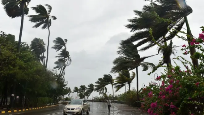 चक्रीवादळ