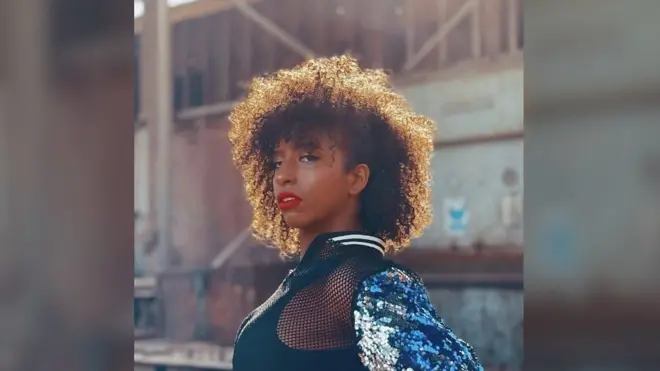 "ليس من السهل أن تكوني معلمة رقص في مصر"