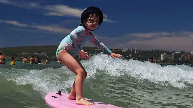 피부암 발병 위험을 줄이려면, 어린 시절 및 청소년기가 매우 중요하다