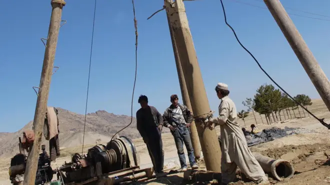 ژورې څاوې هم د اوبو کچې د ټیټېدو لامل بلل کېږي.