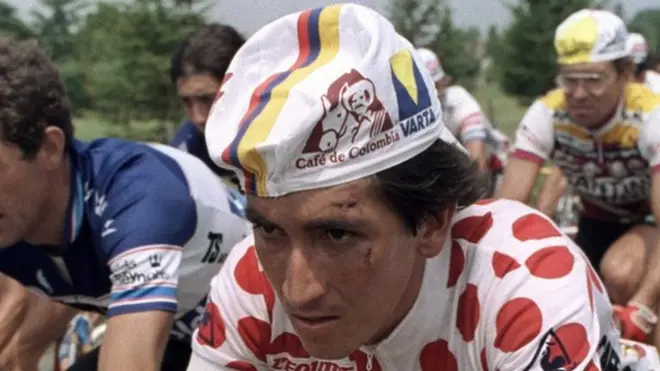 El colombiano "Lucho" Herrera es considerado uno de los mejores ciclistas latinoamericanos por su palmarés en grandes pruebas como el Tour de Francia, el Giro de Italia o la Vuelta a España.