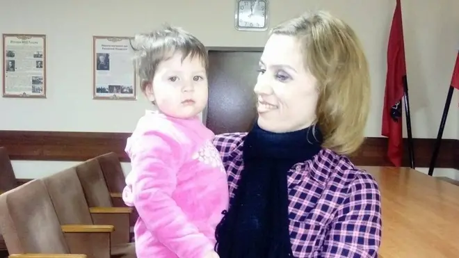 Мамасаидова ўз уйига ўғри тушгани, ўғрилар барча ҳужжатларини ўмарганини айтганди