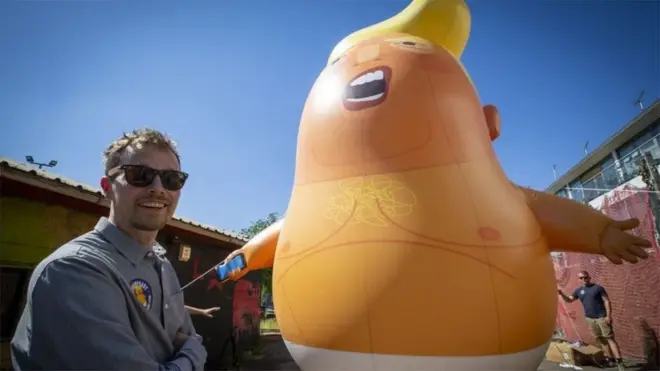 抗議者通過社交媒體平台集資16000英鎊，製作了一個高達6米的充氣氣球"特朗普寶寶"，將在星期五早上在倫敦市中心升空。