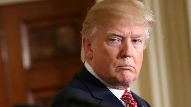 डोनाल्ड ट्रंप