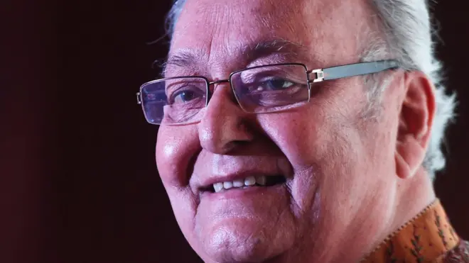 ফরাসি সম্মাননা 'লিজিয়ন দ্য অনার' গ্রহণ অনুষ্ঠানে সৌমিত্র চট্টোপাধ্যায় - ২০১৮