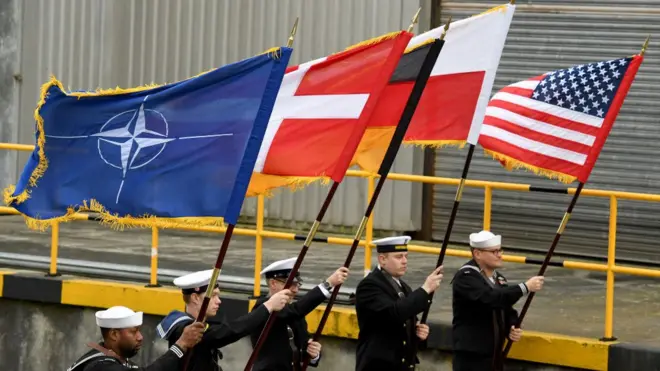 Nato fi alaabaawwan biroo