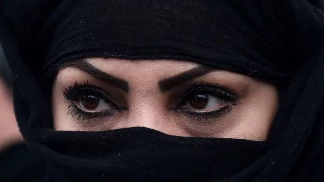 अफगानिस्तान महिला