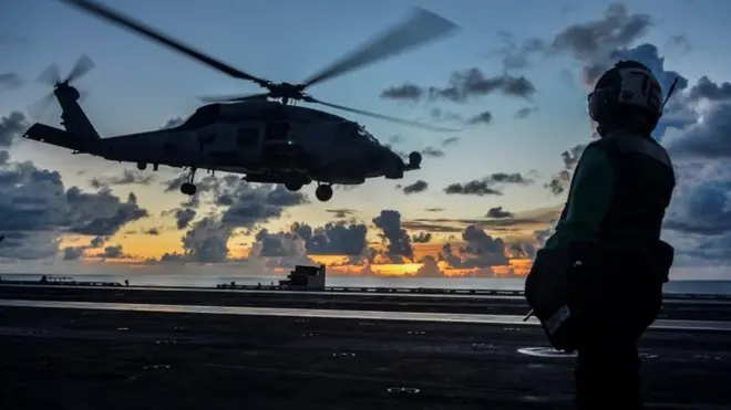 美國里根號航空母艦7月中旬曾在南海水域參加軍事演習。