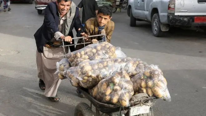 قالت وكالة إغاثة إن الهدنة جلبت فوائد إنسانية لليمنيين