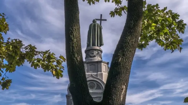 Володимирська гірка