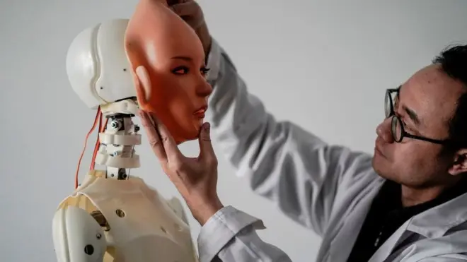 पोर्नेोग्राफ़ी में क्या सेक्स रोबोट की मौजूदगी बढ़ती जाएगी?