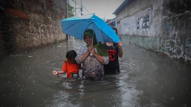 Sebagian besar wilayah Indonesia diprediksi akan memasuki musim hujan November 2019.