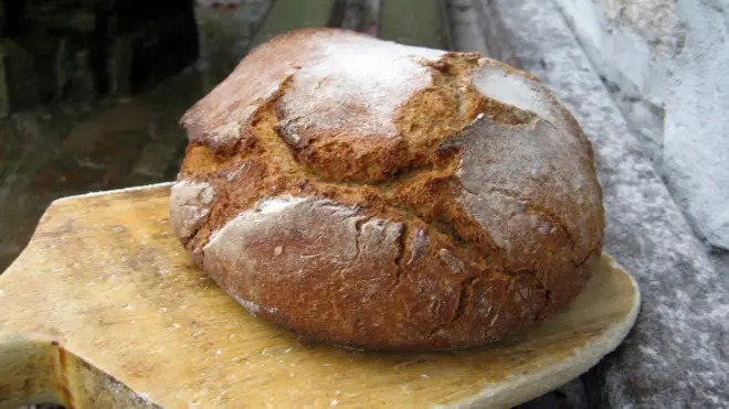 Hleb tain za vojnike