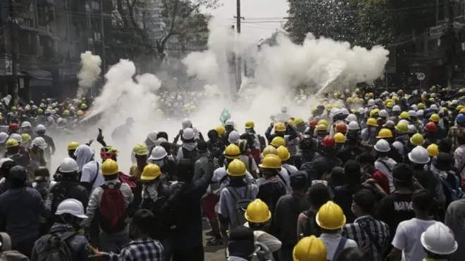 ผู้ประท้วงในเมียนมา