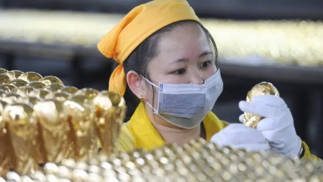 ریاست کو یہ فکر بھی لاحق ہو رہی ہے کہ معاشی آزادی کے ساتھ شادی اور خاندان کے بارے میں چینی خواتین کی سوچ تبدیل ہو رہی ہے۔