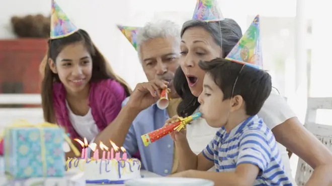 ¿Sabes quién de esta familia necesita más hierro?