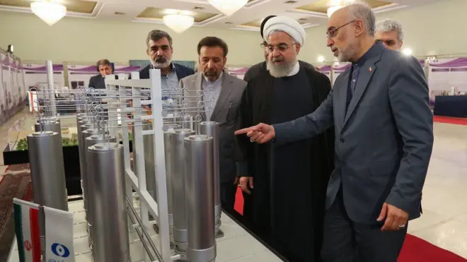 El presidente iraní, Hassan Rouhani, dice que las potencias mundiales han fracasado en el cumplimiento de sus compromisos.
