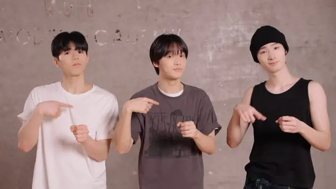 Na sceni sa slušnim aparatom: Prvi K pop bend čiji članovi imaju oštećen sluh