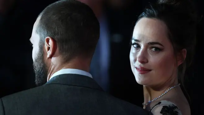 Новий роман Е.Л. Джеймс із серії "50 відтінків сірого" може стати ще скандальнішим